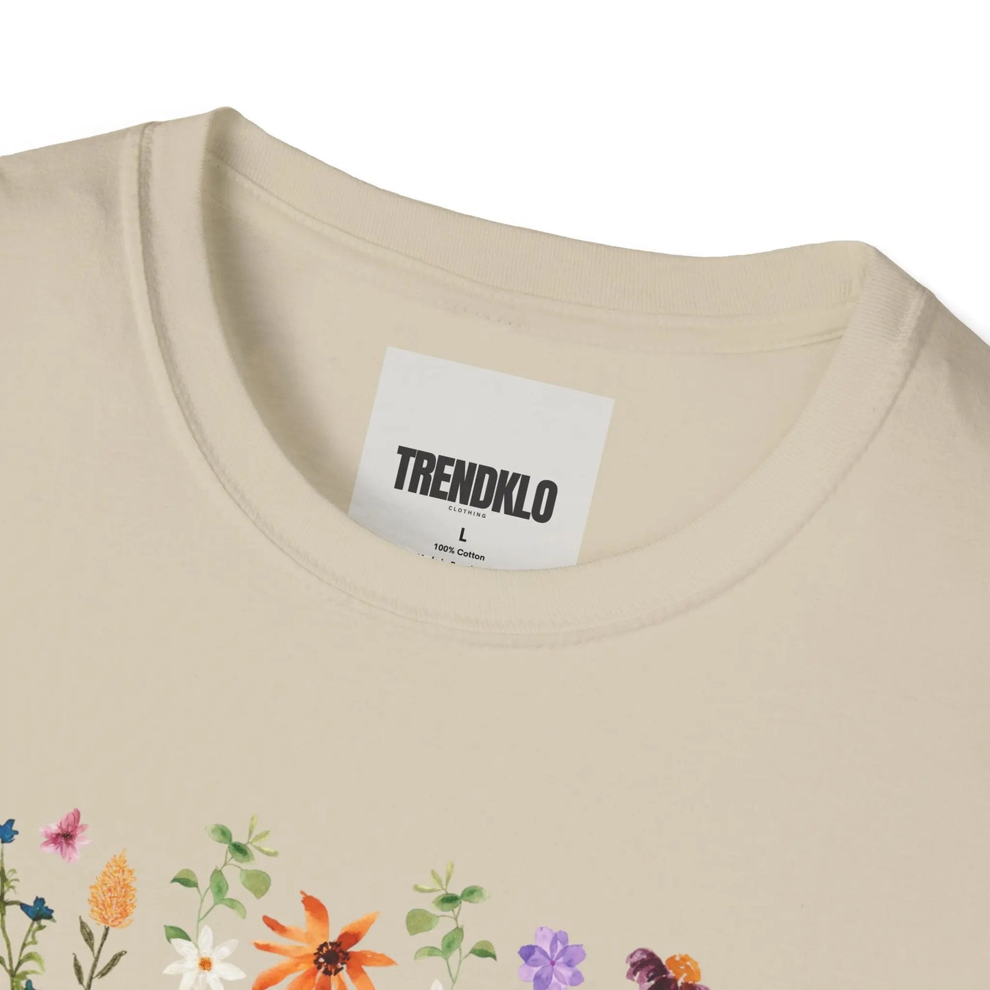 Floral Garden Unisex Men, Women Softstyle T-Shirt. - Trendklo